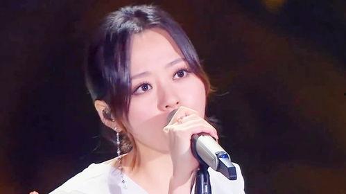 张靓颖唱网红,唱响青春旋律